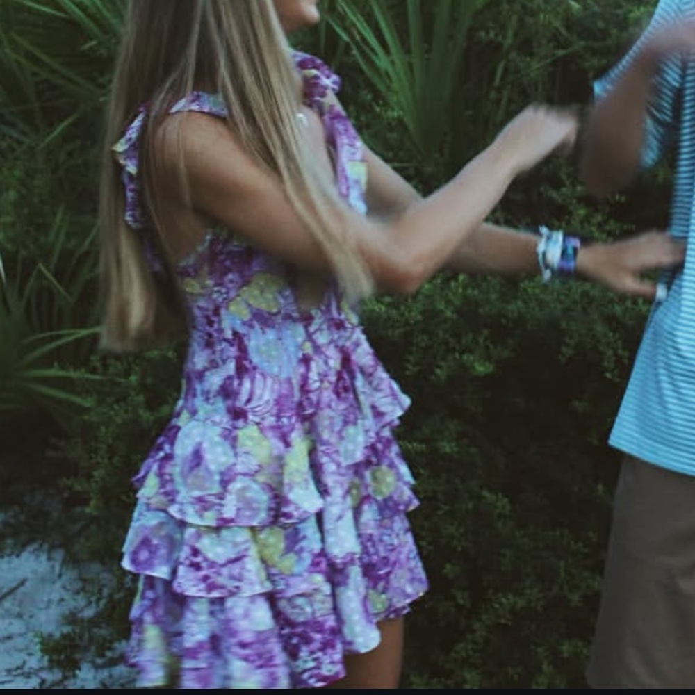 likely dress